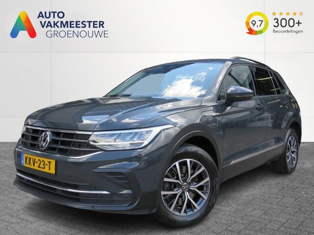 Volkswagen TIGUAN 1.4 TSI 245pk eHybrid / Stoel en stuurverw. / Sportstoelen massage / 17 Inch / Navi / Carplay / BOVAG garantie