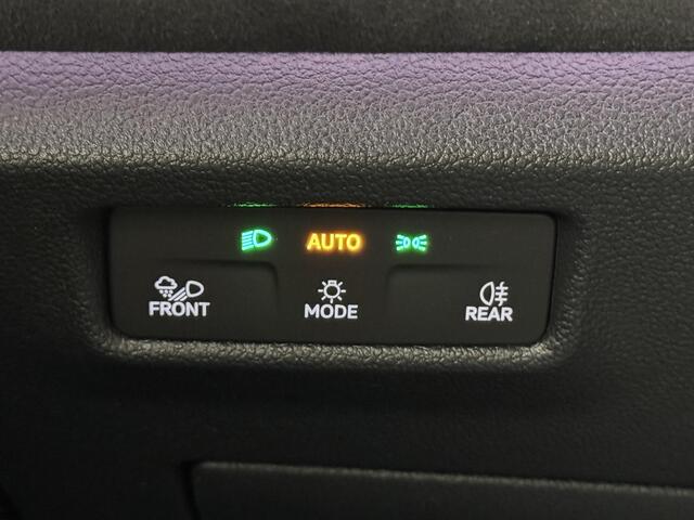 Volkswagen TIGUAN 1.5 eHybrid R-Line | Nieuw! | Navi | ACC | Pano | Camera | Interieur Style Pakket | Elektrische kofferklep | ( Vestiging - Nieuwegein )