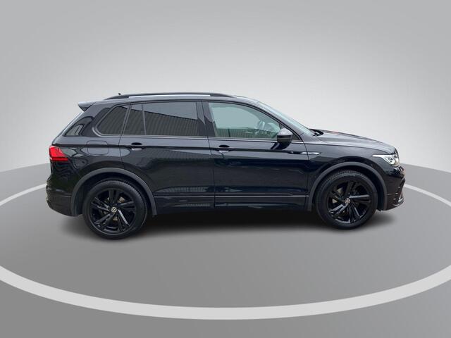 Volkswagen TIGUAN 1.5TSI/150PK R-Line Black Style DSG · Navigatie · Apple/Android · Camera + Parkeersensoren · Garantie t/m 13-07-2027 of 100000km.