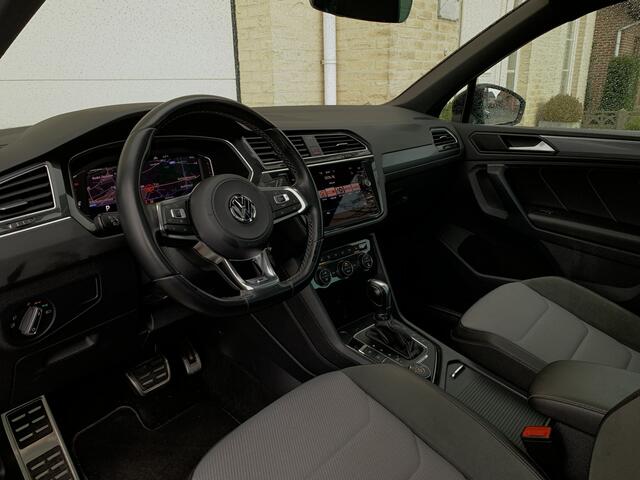 Volkswagen TIGUAN 2.0 TSI 190pk 4Motion 3x R-line DSG Panoramadak VirtualCockpit ACC Sportstoelen Led Carplay Keyless Camera 20" Pdc