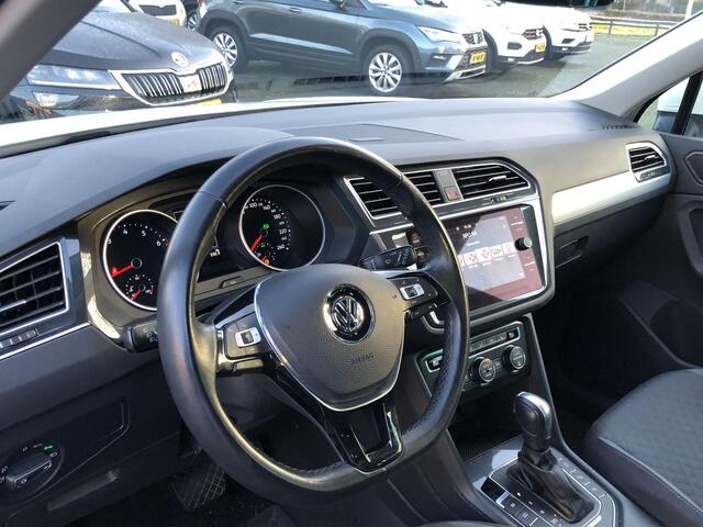 Volkswagen TIGUAN 2.0 TSi 4Motion DSG 190 PK | EL. TREKHAAK | STANDKACHEL | CAMERA | 18" |