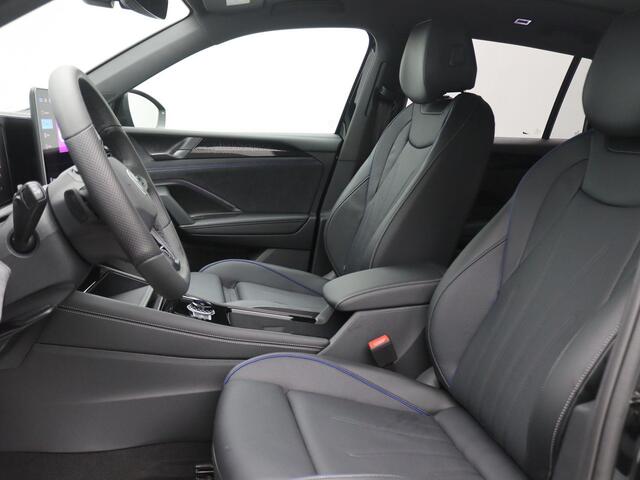 Volkswagen TIGUAN 1.5 eHybrid R-Line Edition 272PK DSG Panoramadak, Trekhaak, Leder, Memorystoelen, Achteruitrijcamera, Keyless, Navi via Apple Carplay/Android Auto, Side Assist, Black Style, 20" LM Velgen, Matrix LED-Verlichting
