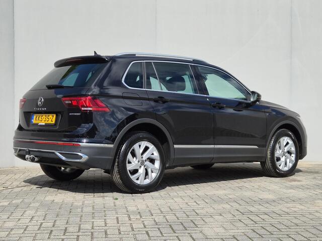 Volkswagen TIGUAN 1.4 TSI eHybrid R-Line Business+ / Elektrische trekhaak / Trekgewicht 1.800 kg / Rondomzicht camera / Stuur- & Stoelverwarming / Elektrische achterklep / Voorstoelen met massage functie / Draadloze telefoon lader /