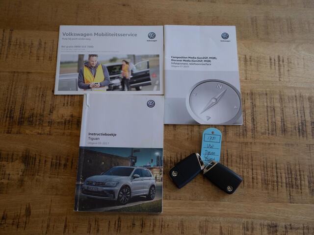 Volkswagen TIGUAN 2.0 TSI 4Motion Highline Pano LED 20" ACC