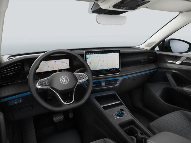 Volkswagen TIGUAN Limited Edition 1.5 eHybrid 150 kW / 204 PK SUV 6 Stoelverwarming | Trekhaak | 360 camera