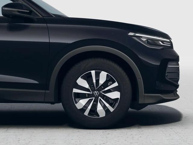 Volkswagen TIGUAN Limited Edition 1.5 eHybrid 150 kW / 204 PK SUV 6 Stoelverwarming | Trekhaak | 360 camera