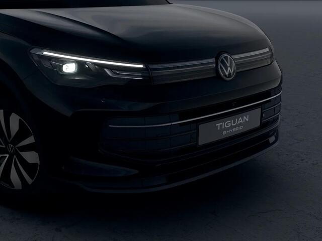 Volkswagen TIGUAN Limited Edition 1.5 eHybrid 150 kW / 204 PK SUV 6 Stoelverwarming | Trekhaak | 360 camera