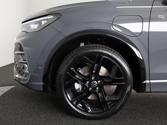 Volkswagen TIGUAN R-Line Edition 1.5 eHybrid 150 kW / 204 PK SUV 6 v Head-Up Display | Stoelverwarming | 360 camera