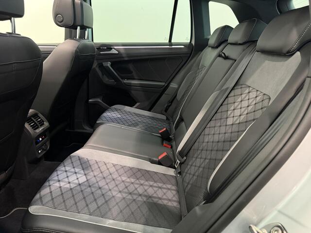 Volkswagen TIGUAN 1.5 TSI R-Line Business+ | Panoramdak | Trekhaak | Dodehoek Detectie | Achteruitrijcamera | Stoel- en stuurverwarming
