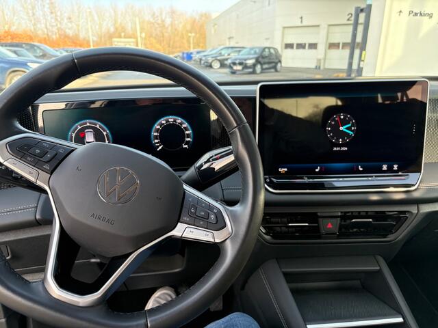 Volkswagen TIGUAN 1.5 eTSI LIFE EDITION Adaptive Cruise | Stoelverwarming | Stuurverwarming