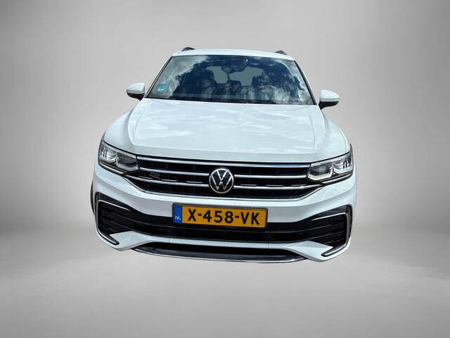 Volkswagen TIGUAN 1.4 TSI eHybrid 245pk DSG R-Line Business+ · Camera · Wegklapbare trekhaak · Apple/Android Car Play · Stoelverwarming · Navigatie · Elektr. achterklep · Garantie t/m 09-01-2027 of 100.000km
