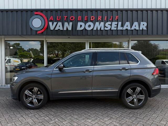 Volkswagen TIGUAN 2.0 TSI 4Motion Highline Business R - Pano Camera Navi LED