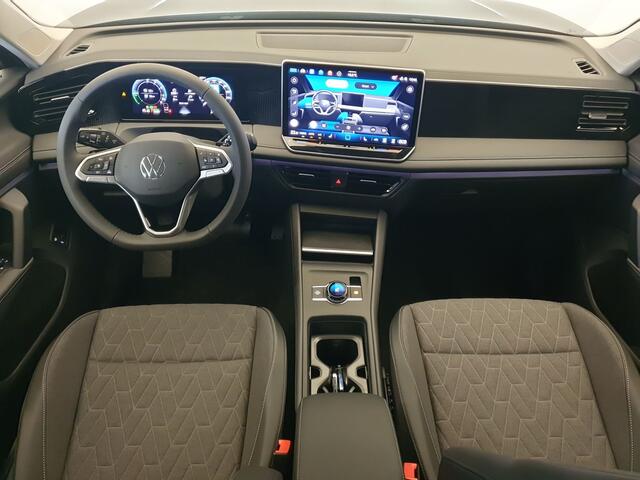 Volkswagen TIGUAN 1.5 eHybrid Life Edition Wegklapbare trekhaak, ACC, 360 Camera