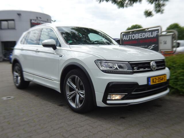 Volkswagen TIGUAN 1.4 TSI R-Line Connected Series
