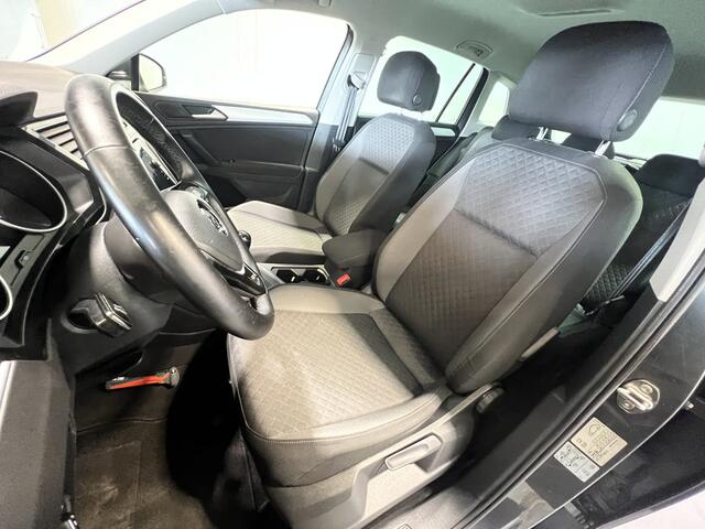 Volkswagen TIGUAN 1.5 TSI Comfortline | Navigatie/Android/Apple Carplay | LM Velgen 17" | Cruise Control Adaptief | DAB | Verwarmde Voorruit | Airco Automatisch |