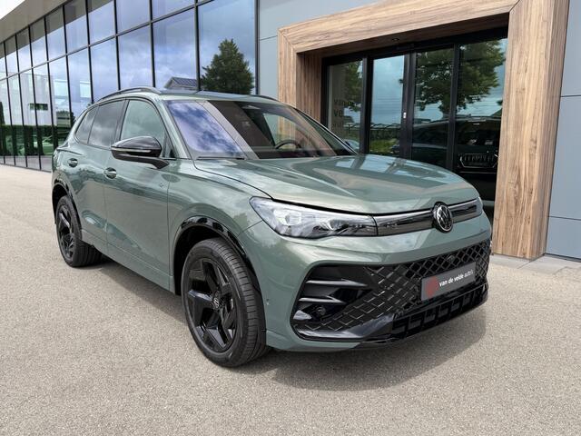 Volkswagen TIGUAN 1.5 eHybrid R-Line | Black line | 360 Camera | Trekhaak | Dode hoek | IQ light | Elek. klep | Rijklaar incl. garantie