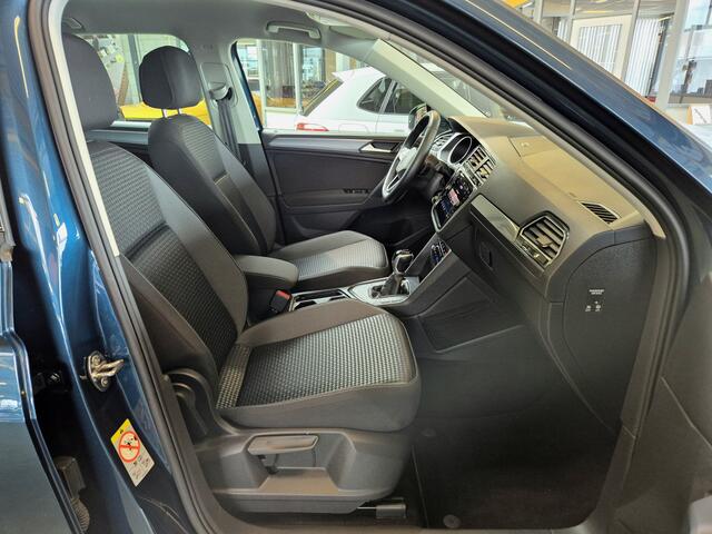Volkswagen TIGUAN 1.5 TSI Active -150pk- Automaat | Dodehoek Assist | Voorraam-, Stuur- & Stoelverwarming | Rijklaarprijs incl. 1 jaar Bovag garantie