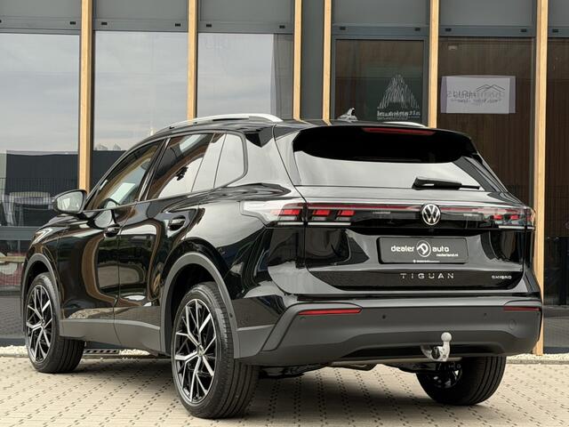 Volkswagen TIGUAN Life 1.5 TSI PHEV DSG 204 Pk | Pano | Trekhaak | 20 inch | Comfo