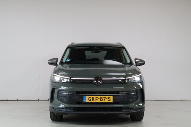 Volkswagen TIGUAN 1.5 eTSI Life Edition | 360cam | Keyless | Trekhaak | Acc | IQ Light