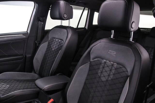 Volkswagen TIGUAN R-Line Business+ 1.4 TSI eHybrid 245pk DSG Automaat Trekhaak, 360 camera, Panoramadak, LED matrix koplampen, Adaptive cruise control, Black Style