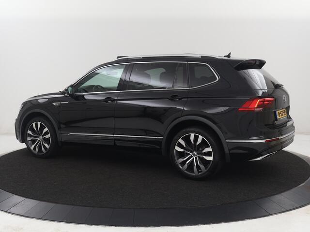 Volkswagen TIGUAN Allspace 1.5 TSI Highline Business R 7p. | Carplay | Panoramadak | Camera | Carplay | Navigatie | Adaptive cruise| Leer | Climate control | Elektrische laadklep |