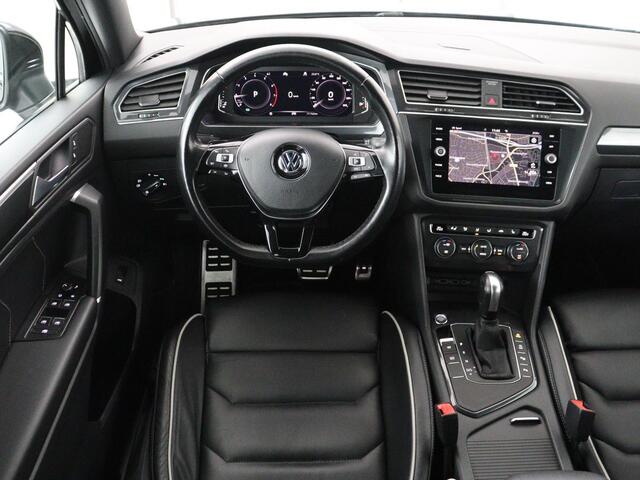 Volkswagen TIGUAN Allspace 1.5 TSI Highline Business R 7p. | Carplay | Panoramadak | Camera | Carplay | Navigatie | Adaptive cruise| Leer | Climate control | Elektrische laadklep |