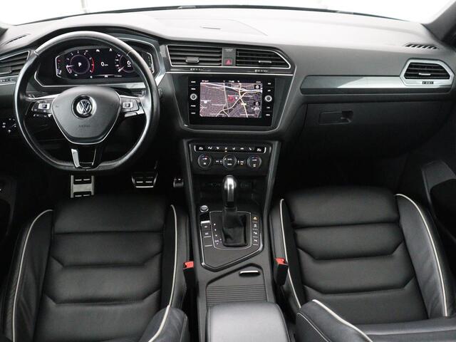 Volkswagen TIGUAN Allspace 1.5 TSI Highline Business R 7p. | Carplay | Panoramadak | Camera | Carplay | Navigatie | Adaptive cruise| Leer | Climate control | Elektrische laadklep |