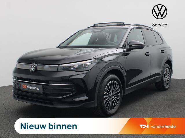 Volkswagen TIGUAN 1.5 eHybrid Life Edition 204PK DSG Trekhaak, 360gr. Camera, Keyless, Elektr. Achterklep, 18" LM Velgen, Side Assist, Stoel-Stuurverwarming