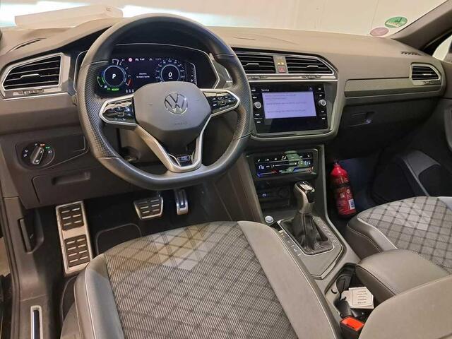 Volkswagen TIGUAN 1.4 TSI eHybrid 2X R-Line Panoramadak, Trekhaak, IQ light,