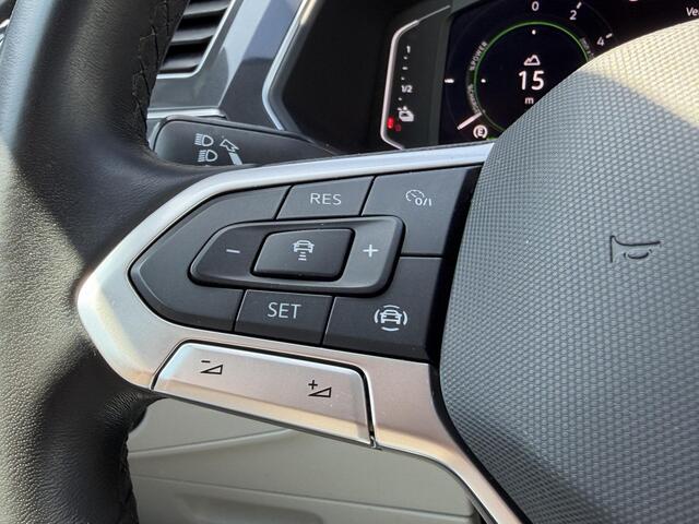 Volkswagen TIGUAN 1.4 TSI eHybrid R-Line |Pano|Trekhaak|ACC|