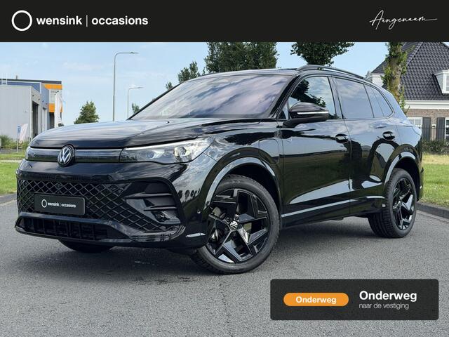 Volkswagen TIGUAN 1.5 eHybrid R-Line | Trekhaak | IQ LED | Sportstoelen | Massage | Apple CarPlay/Android Auto | 360 Camera | Black Pack | HUD | 5 Jaar garantie* | Discover Pro Max | Winterpack | DAB | Adaptieve Cruise Control |