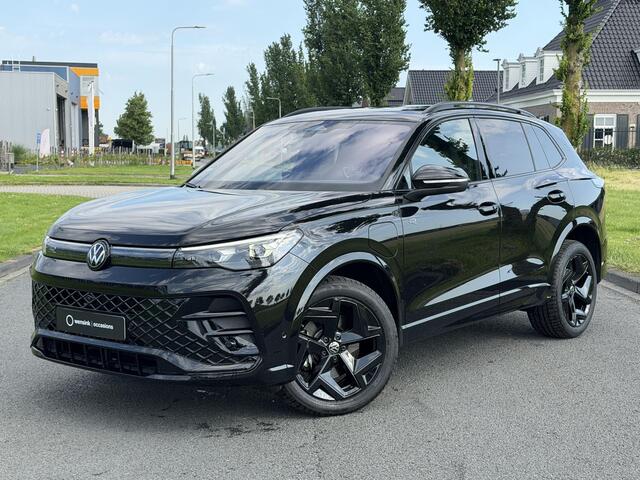 Volkswagen TIGUAN 1.5 eHybrid R-Line | Trekhaak | IQ LED | Sportstoelen | Massage | Apple CarPlay/Android Auto | 360 Camera | Black Pack | HUD | 5 Jaar garantie* | Discover Pro Max | Winterpack | DAB | Adaptieve Cruise Control |