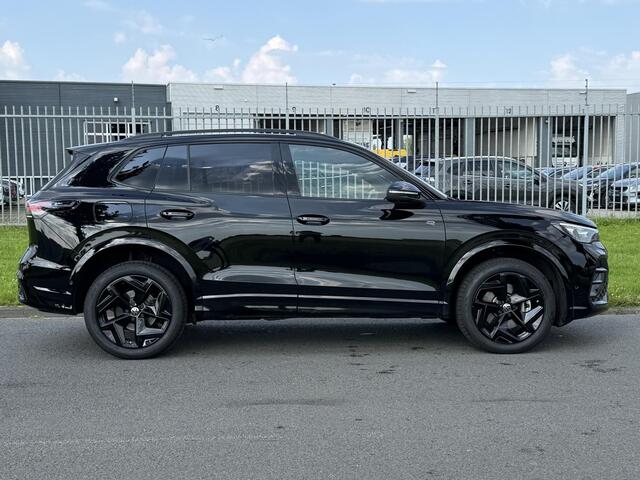 Volkswagen TIGUAN 1.5 eHybrid R-Line | Trekhaak | IQ LED | Sportstoelen | Massage | Apple CarPlay/Android Auto | 360 Camera | Black Pack | HUD | 5 Jaar garantie* | Discover Pro Max | Winterpack | DAB | Adaptieve Cruise Control |