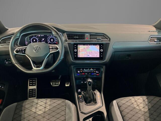 Volkswagen TIGUAN 1.4TSI eHybrid 245pk R-Line Business+ · Trekhaak · Navigatie · Apple/Android · Camera + Parkeersensoren · Garantie t/m 07-10-2026 of 100000km.