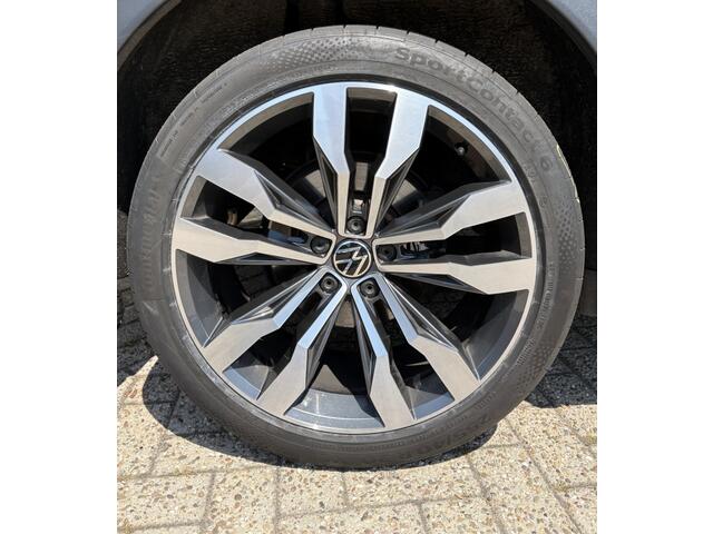 Volkswagen TIGUAN 1.5 TSI 2X R-Line -Pano - Trerkhaak - Harman & Kardon - Camera