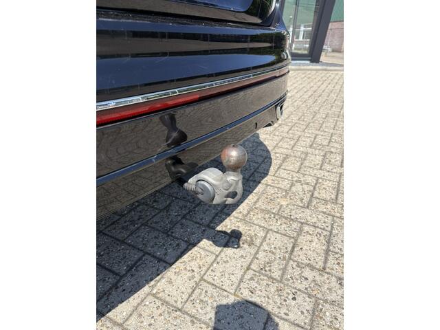 Volkswagen TIGUAN 1.5 TSI 2X R-Line -Pano - Trerkhaak - Harman & Kardon - Camera