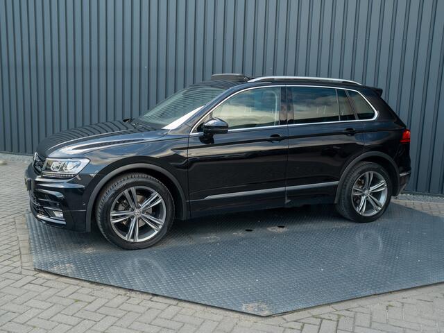 Volkswagen TIGUAN 1.4 TSI ACT Highline Business R | Pano | Trekhaak wegkl. | Elk. A-klep | Side Assist | Camera | Prijs Rijklaar!!