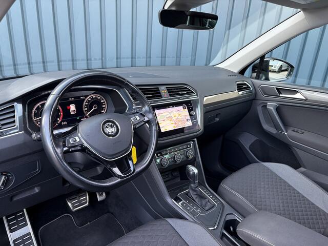 Volkswagen TIGUAN 1.4 TSI ACT Highline Business R | Pano | Trekhaak wegkl. | Elk. A-klep | Side Assist | Camera | Prijs Rijklaar!!