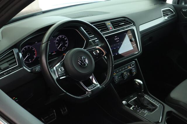 Volkswagen TIGUAN 1.4 TSI ACT 150pk DSG 2x R-Line Trekhaak Camera Dynaudio Panoramadak Virtual Cockpit Stoelverwarming Keyless Navigatie