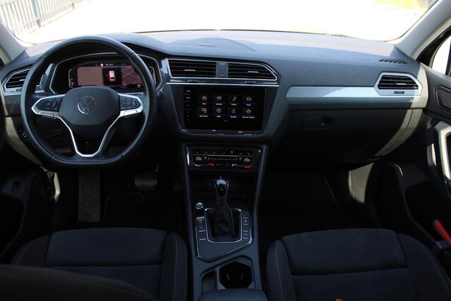 Volkswagen TIGUAN 1.5 TSI Life Business | Trekhaak | Stoelverwarming