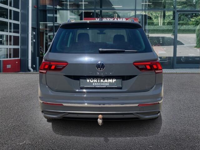 Volkswagen TIGUAN 1.5 TSI DSG LIFE BUSINESS TREKHAAK/CAMERA/ACC/STOEL+STUURVERW