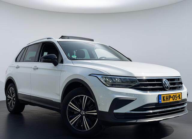 Volkswagen TIGUAN e-Hybrid 245PK DSG LIFE VIRTUAL/PANORAMADAK/TREKHAAK/HEAD-UP EL KLEP