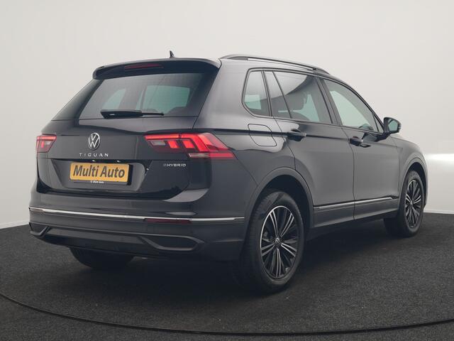 Volkswagen TIGUAN 1.4 TSI eHybrid Life PHEV 245pk Dealer O.H. | Adaptive Cruise | 360 Camera | Stoelen & Stuur Verwarmd | Apple Carplay | Keyless | Blis | Navigatie | DAB | Virtual | Plug In Hybrid |