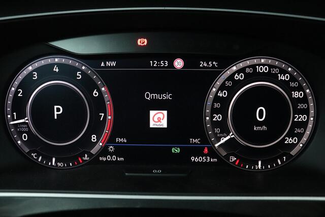 Volkswagen TIGUAN 1.4 TSI 150pk ACT DSG Comfortline Business R | Automaat | R-Line | Panoramadak | Winter Pakket |