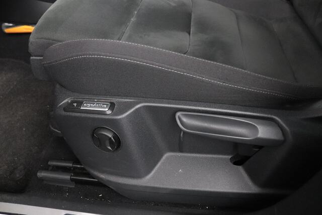 Volkswagen TIGUAN 1.4 TSI 150pk ACT DSG Comfortline Business R | Automaat | R-Line | Panoramadak | Winter Pakket |