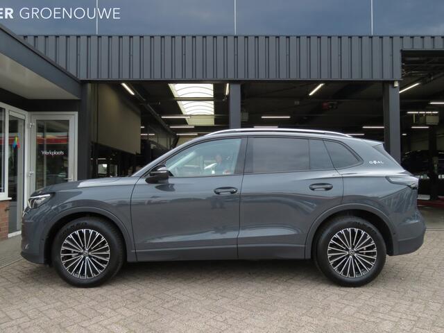 Volkswagen TIGUAN 1.5 eTsi GOAL DSG-aut. / Trekhaak / IQ Light / 360 Camera / FABRIEKS garantie