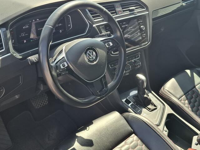 Volkswagen TIGUAN 1.5 TSI ACT Highline | Nieuw Binnen! | Camera | Stoelverwarming | Pano | Acc