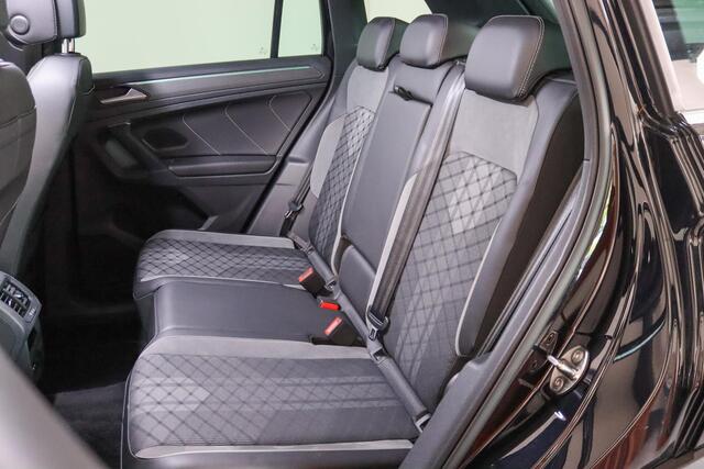 Volkswagen TIGUAN 1.4 TSI eHybrid 2X R-Line Panoramadak, Trekhaak, IQ light, Apple CarPlay/Android Auto