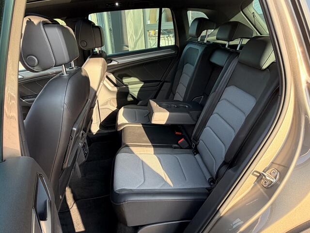 Volkswagen TIGUAN 2.0 TSI 4MOTION R-line | Pano | LED | Trekhaak | LMV 20" | ACC | App-connect | Elek. achterklep | Camera | Stoelverwarming | Virtual |