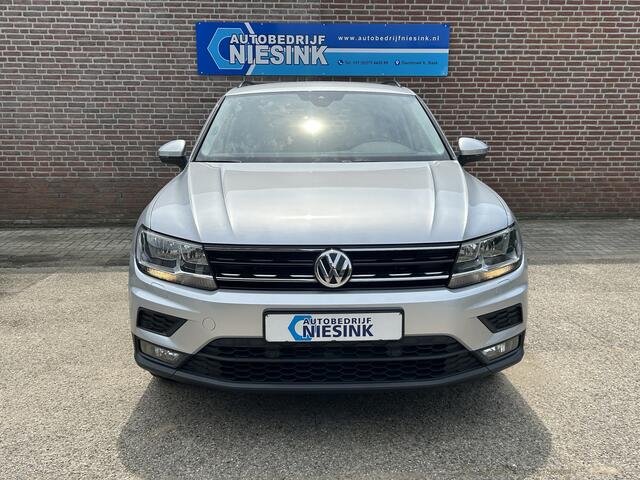 Volkswagen TIGUAN 1.5 TSI Comfortline Camera/Trekhaak/Carplay/PDC